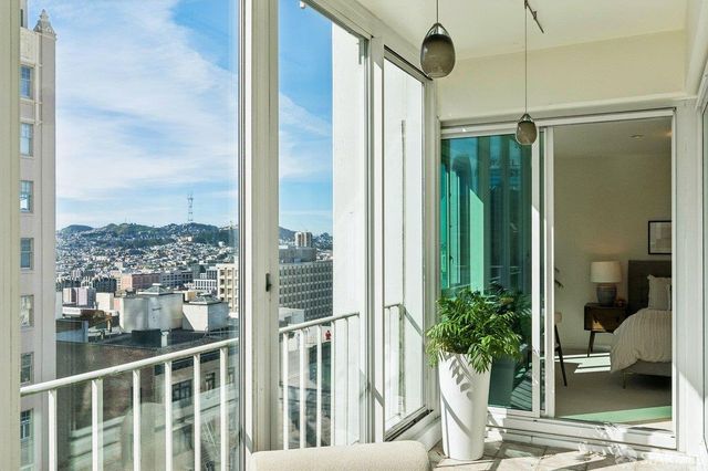 1200 California Street 9C, San Francisco, CA 94109