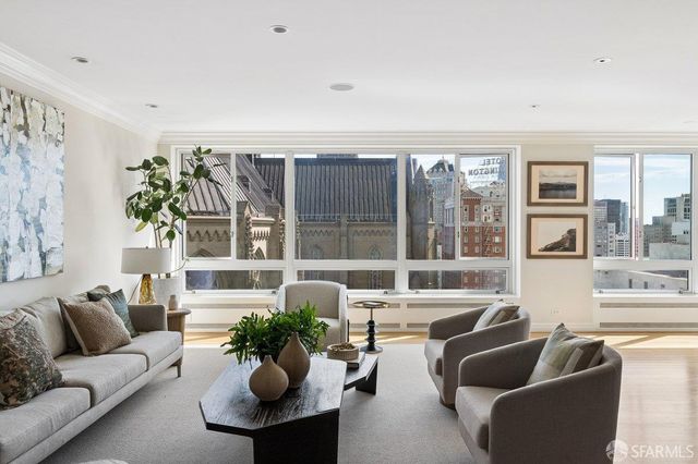 1200 California Street 9C, San Francisco, CA 94109