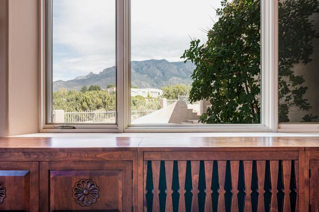 13709 Quaking Aspen Place NE, Albuquerque, NM 87111