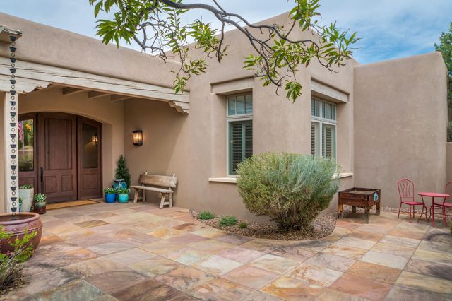 13709 Quaking Aspen Place NE, Albuquerque, NM 87111
