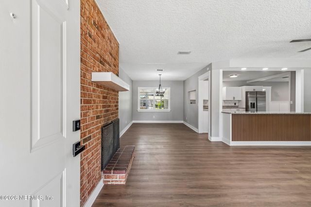 350 N 6TH Street, Macclenny, FL 32063