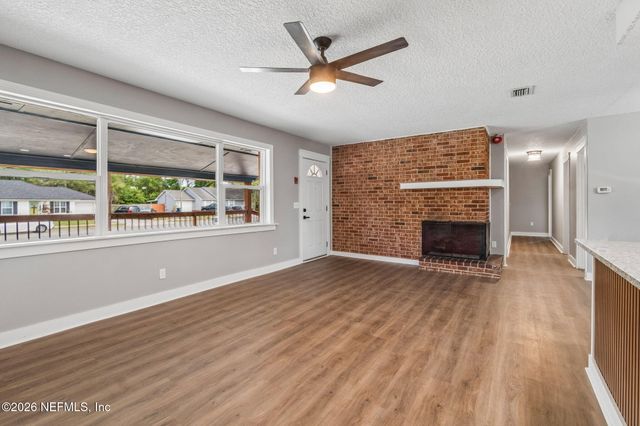 350 N 6TH Street, Macclenny, FL 32063