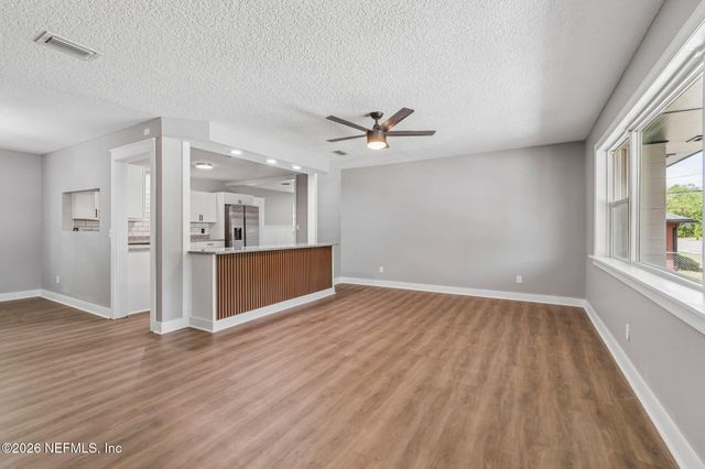 350 N 6TH Street, Macclenny, FL 32063
