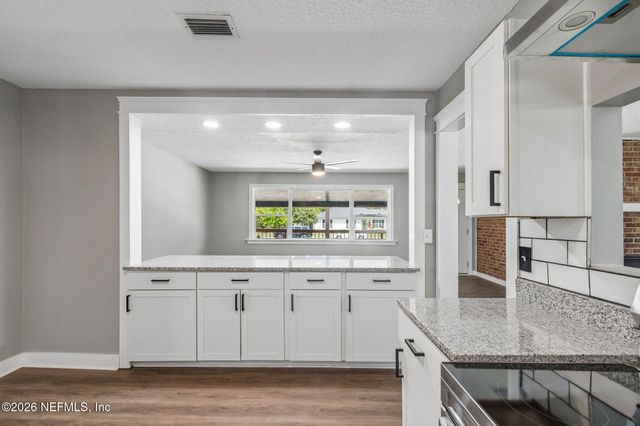 350 N 6TH Street, Macclenny, FL 32063