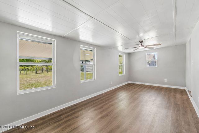 350 N 6TH Street, Macclenny, FL 32063