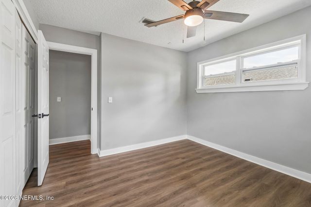 350 N 6TH Street, Macclenny, FL 32063