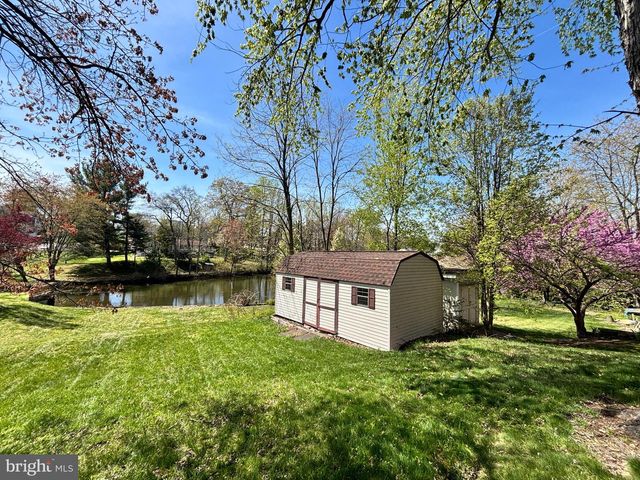 7686 BRIAR LN, Pasadena, MD 21122
