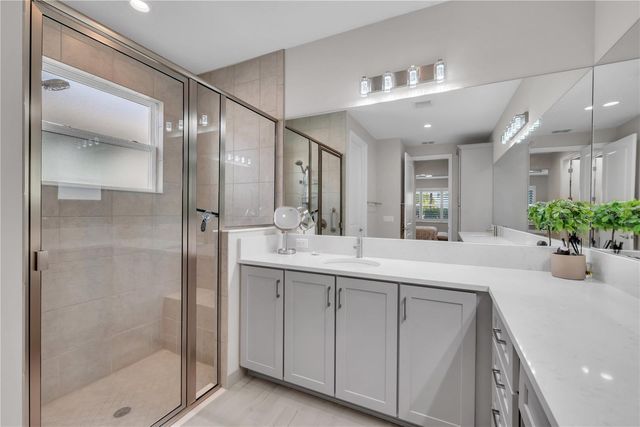 4878 AVILA LAKES DRIVE, Wimauma, FL 33598