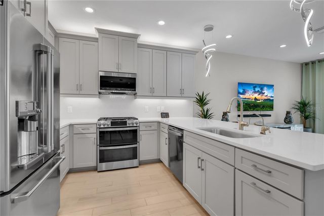 4878 AVILA LAKES DRIVE, Wimauma, FL 33598