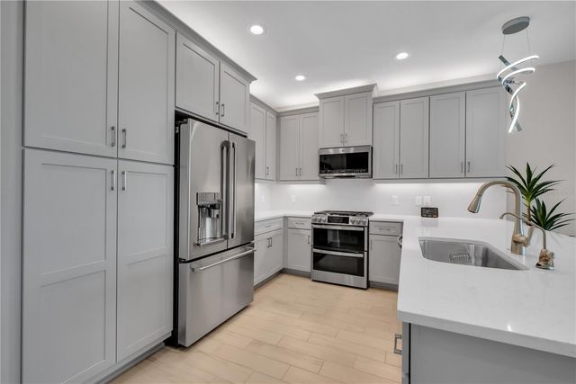 4878 AVILA LAKES DRIVE, Wimauma, FL 33598