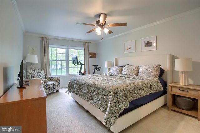 6319 VALLEYBROOK DR, Mechanicsburg, PA 17050