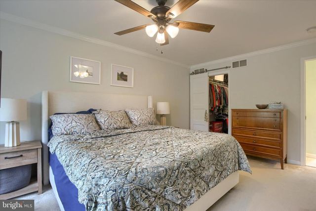 6319 VALLEYBROOK DR, Mechanicsburg, PA 17050