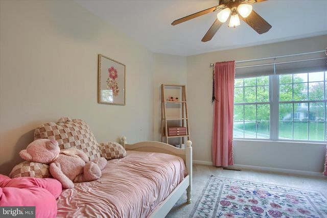 6319 VALLEYBROOK DR, Mechanicsburg, PA 17050