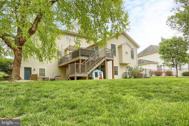 6319 VALLEYBROOK DR, Mechanicsburg, PA 17050