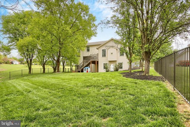 6319 VALLEYBROOK DR, Mechanicsburg, PA 17050