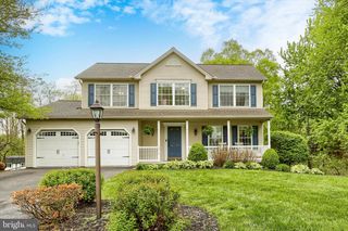 6319 VALLEYBROOK DR, Mechanicsburg, PA 17050