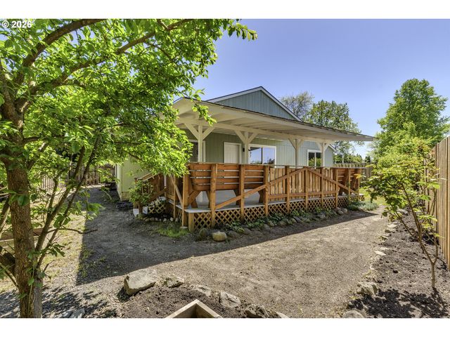 67 Sw 212TH Ave, Beaverton, OR 97006