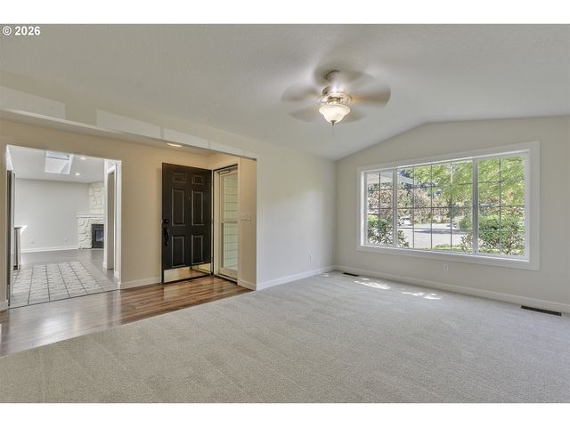 67 Sw 212TH Ave, Beaverton, OR 97006