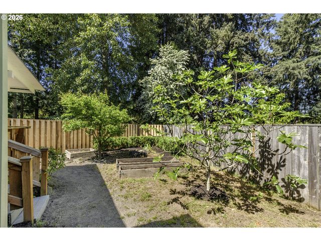 67 Sw 212TH Ave, Beaverton, OR 97006