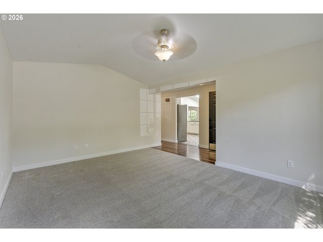 67 Sw 212TH Ave, Beaverton, OR 97006