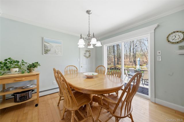 4 Doral Lane, Yaphank, NY 11980