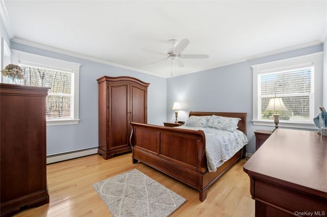 4 Doral Lane, Yaphank, NY 11980