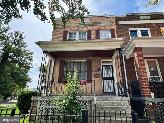 1673 ROSEDALE ST NE, Washington, DC 20002