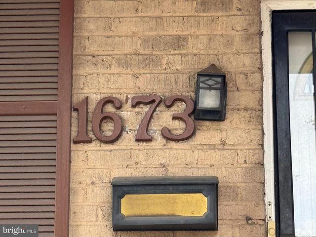 1673 ROSEDALE ST NE, Washington, DC 20002