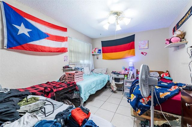 2820 OAKLAWN AVENUE, Largo, FL 33771