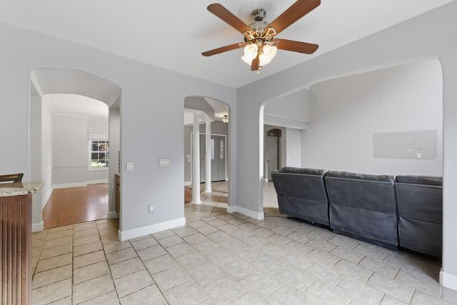 4190 N Castle Oaks Boulevard, Strafford, MO 65757