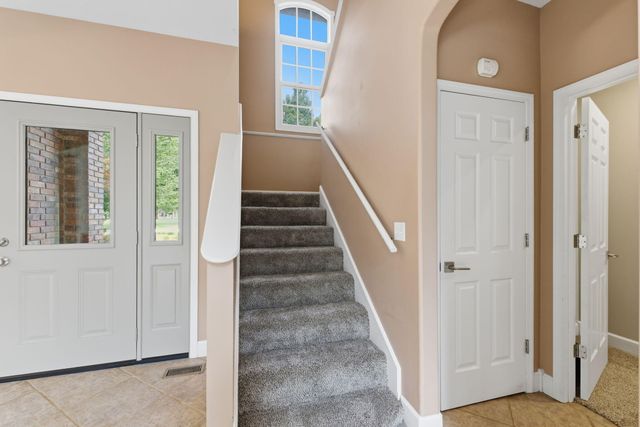 4190 N Castle Oaks Boulevard, Strafford, MO 65757