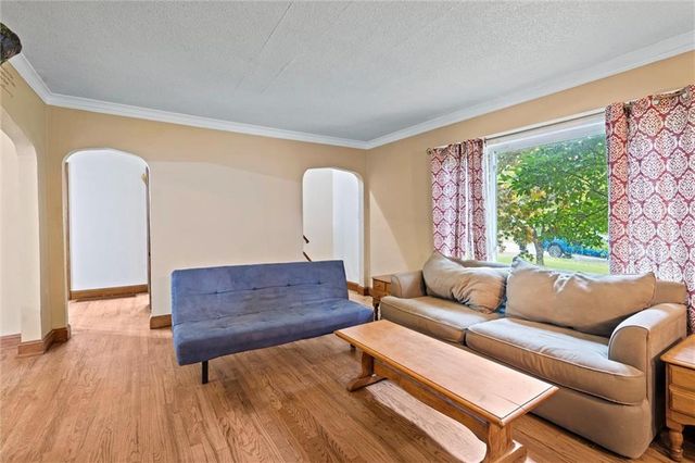 2718 Windsor Avenue, Independence, MO 64052