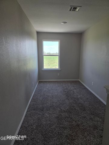 476 SPC Isaac Trujillo Drive B, Socorro, TX 79927