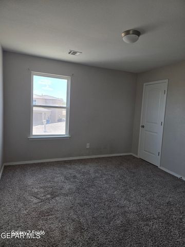 476 SPC Isaac Trujillo Drive B, Socorro, TX 79927