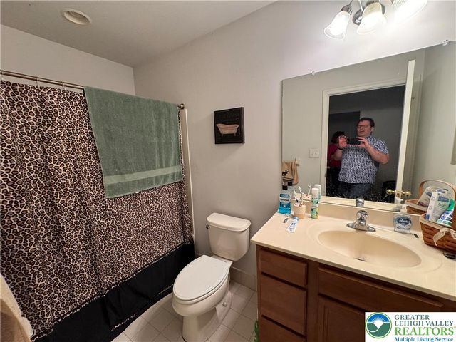 4115 Bunker Hill Drive South, Upper Saucon Twp, PA 18036