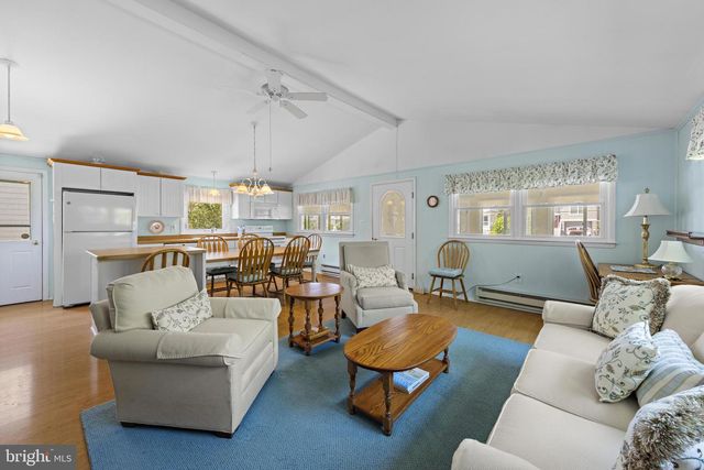 2306 CENTRAL AVE, Barnegat Light, NJ 08006