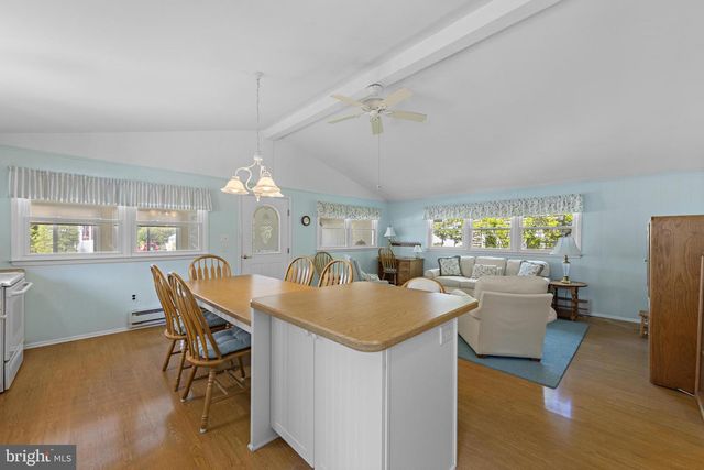 2306 CENTRAL AVE, Barnegat Light, NJ 08006