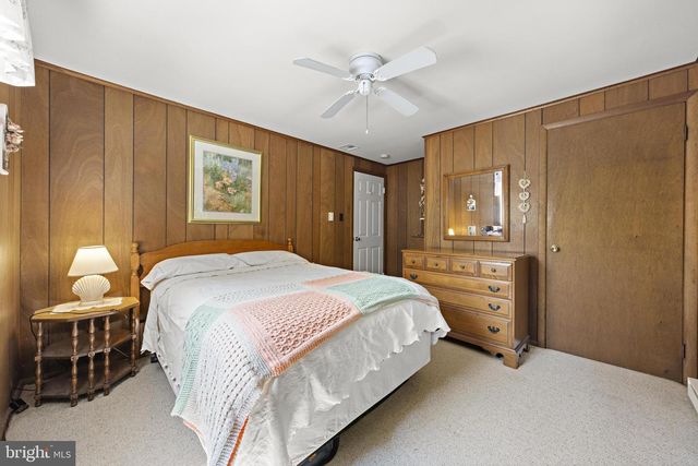 2306 CENTRAL AVE, Barnegat Light, NJ 08006