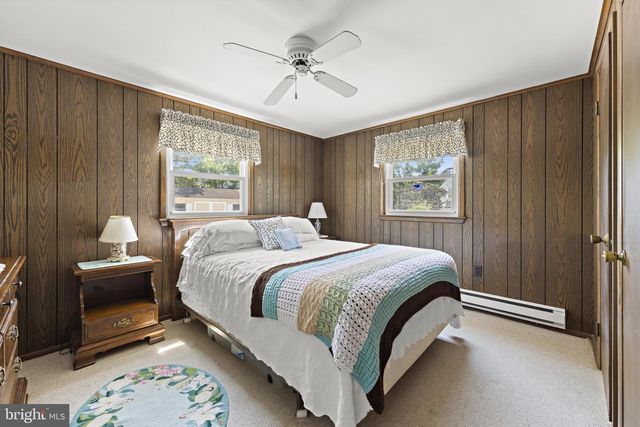 2306 CENTRAL AVE, Barnegat Light, NJ 08006