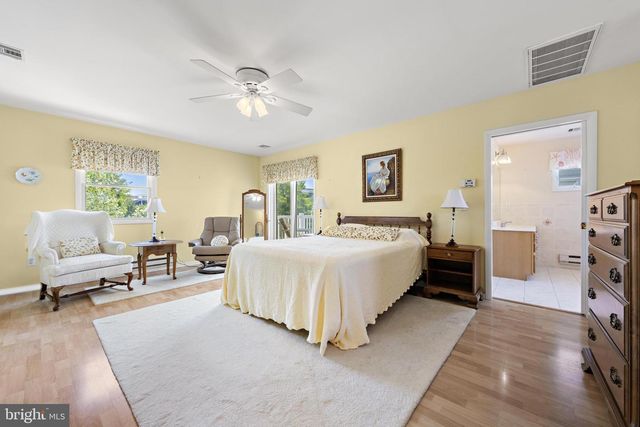 2306 CENTRAL AVE, Barnegat Light, NJ 08006