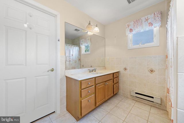 2306 CENTRAL AVE, Barnegat Light, NJ 08006