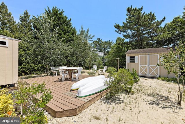 2306 CENTRAL AVE, Barnegat Light, NJ 08006