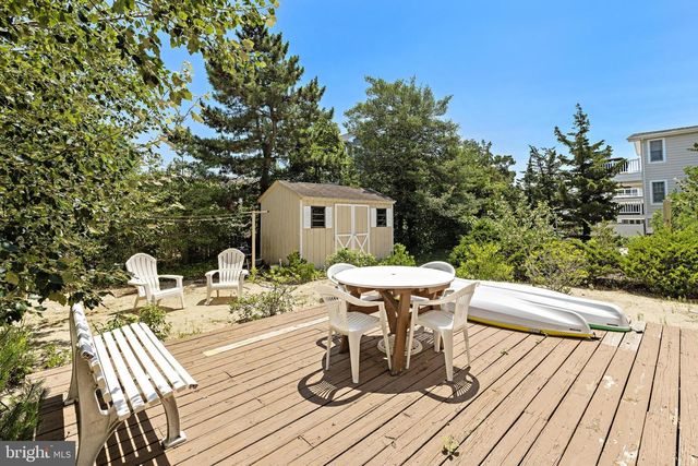 2306 CENTRAL AVE, Barnegat Light, NJ 08006