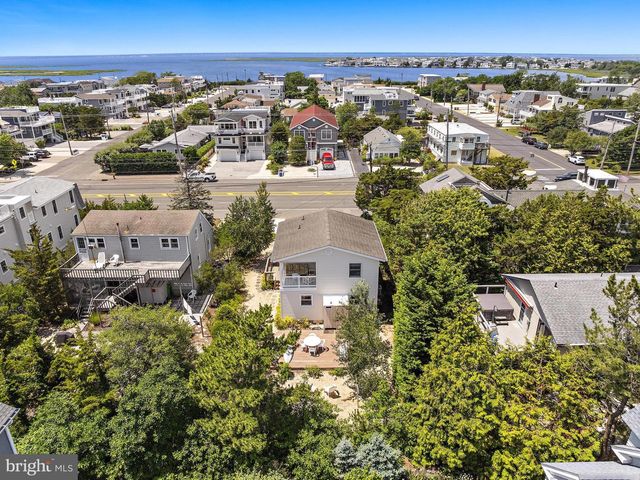 2306 CENTRAL AVE, Barnegat Light, NJ 08006