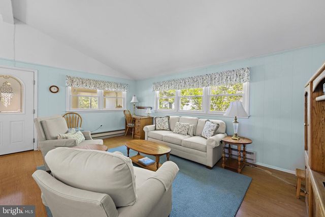 2306 CENTRAL AVE, Barnegat Light, NJ 08006
