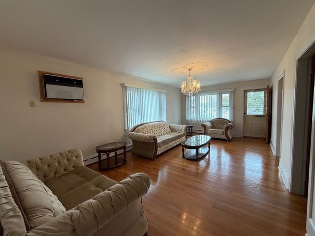 366 Conduit St, New Bedford, MA 02745