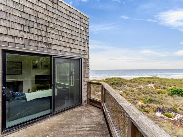 101 Shell Drive 136, La Selva Beach, CA 95076