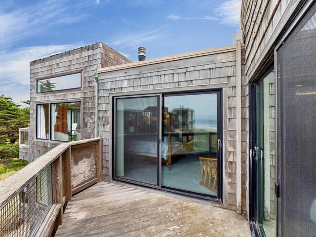 101 Shell Drive 136, La Selva Beach, CA 95076