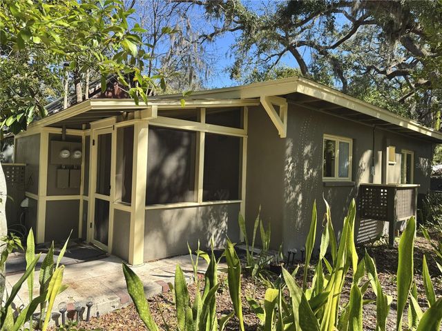 7902 N KLONDYKE STREET 2, Tampa, FL 33604