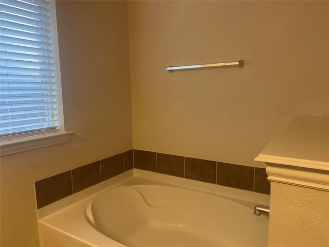 2712 Lake Ridge Drive, Little Elm, TX 75068